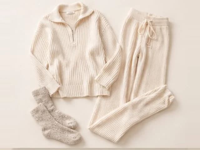 A cream knit set with soft socks